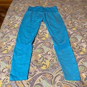 NVGTN Contour Leggings